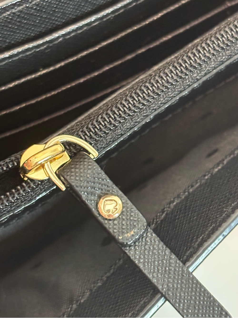 KATE SPADE ($258) Make It Mine Camila Black Saffiano Leather Crossbody Bag AUTH - Picture 14 of 16